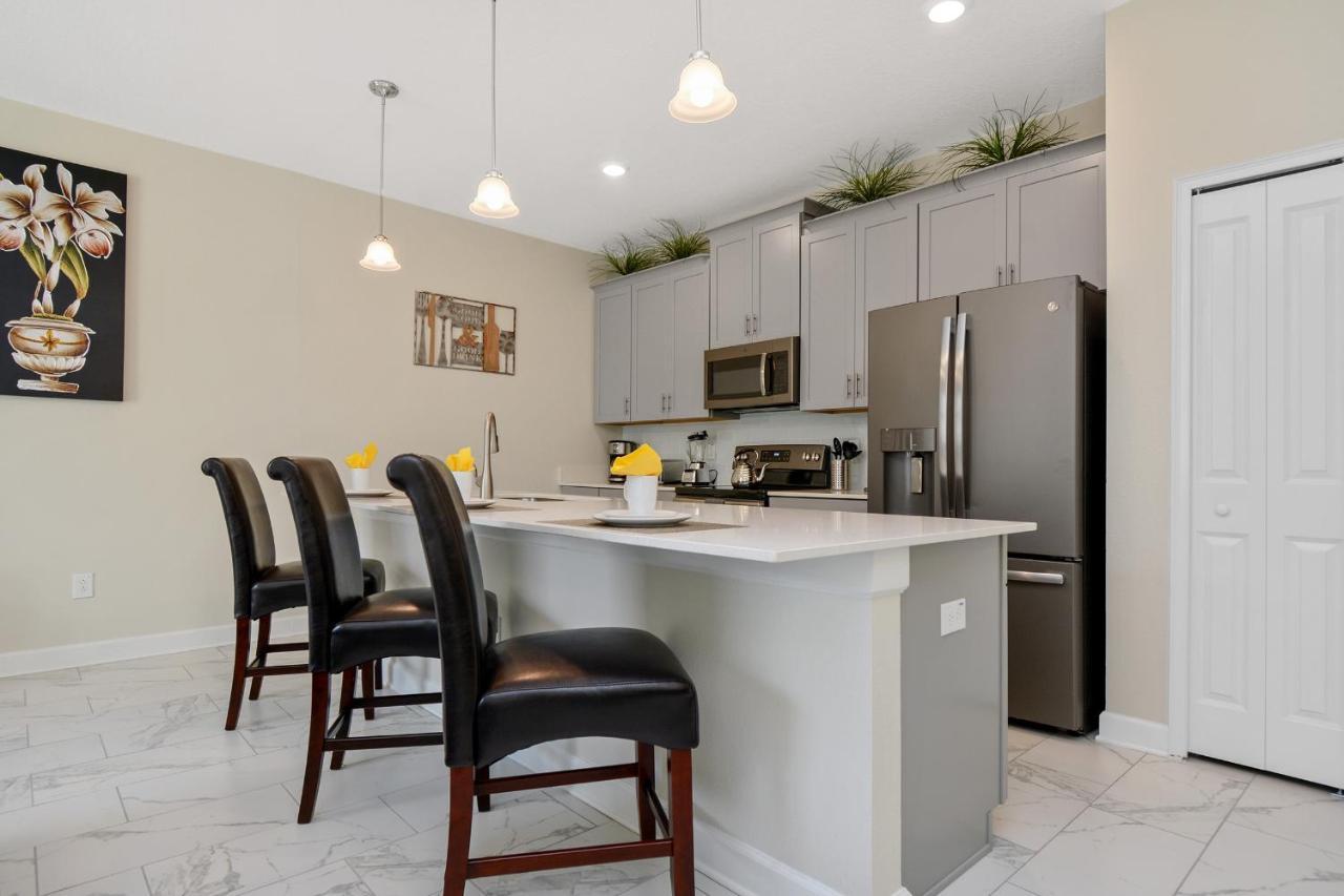 Four Bedrooms Close To Disney W Pool 4898 키시미 외부 사진