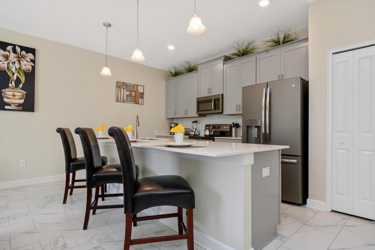 Four Bedrooms Close To Disney W Pool 4898 키시미 외부 사진